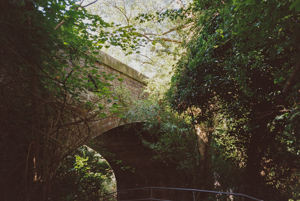 A bridge over the Leam river.
